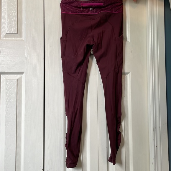 Lululemon leggings in burgundy, size 6 - Picture 2 of 3